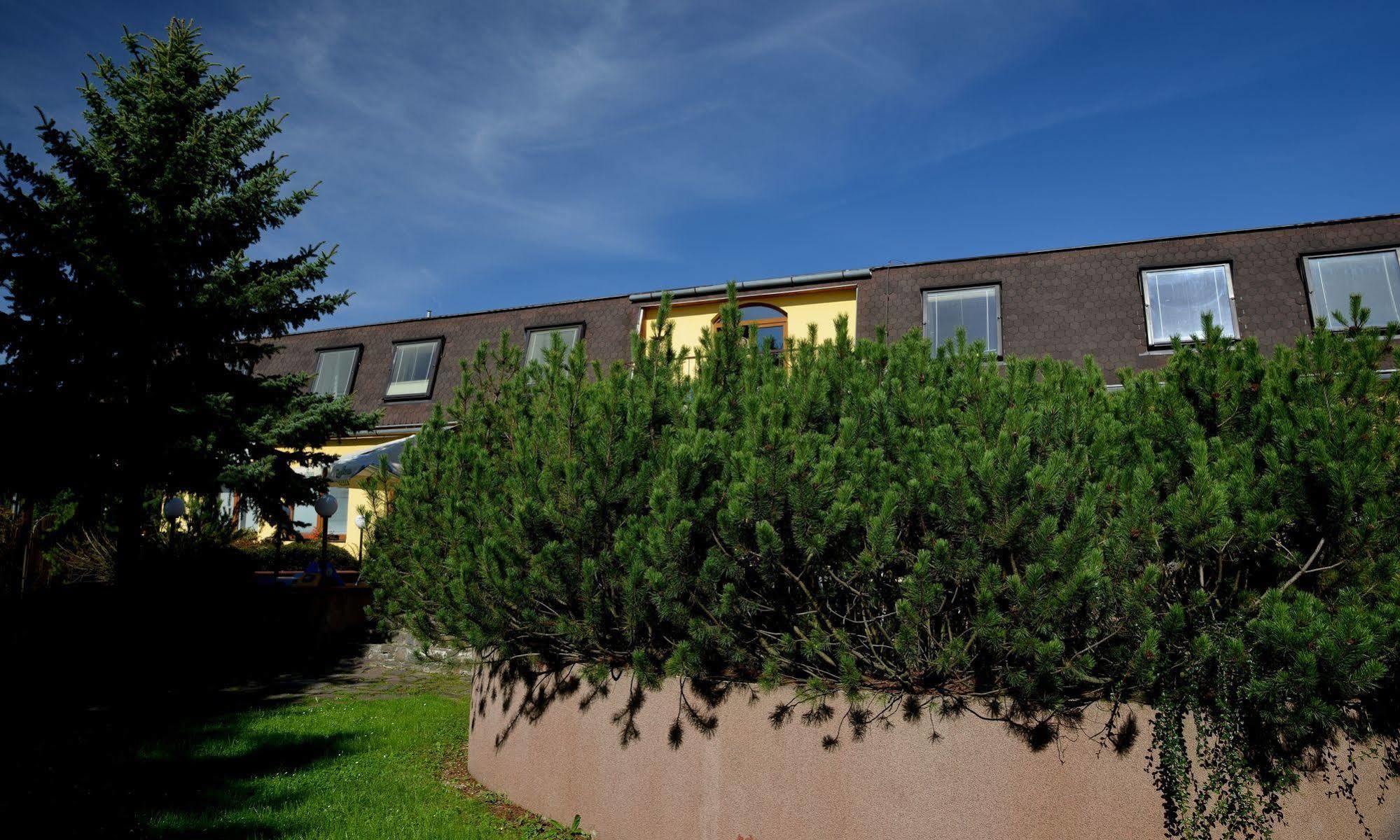 Penzion Agrothermal Bešeňová Extérieur photo